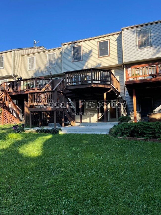 property at 18 Corriedale Ct