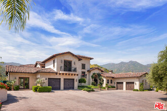 31823 Lobo Canyon Rd in Agoura Hills, CA - Building Photo - Building Photo