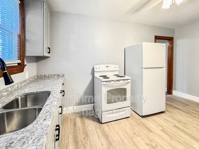 231 N Cleveland Ave in Hagerstown, MD - Building Photo - Building Photo