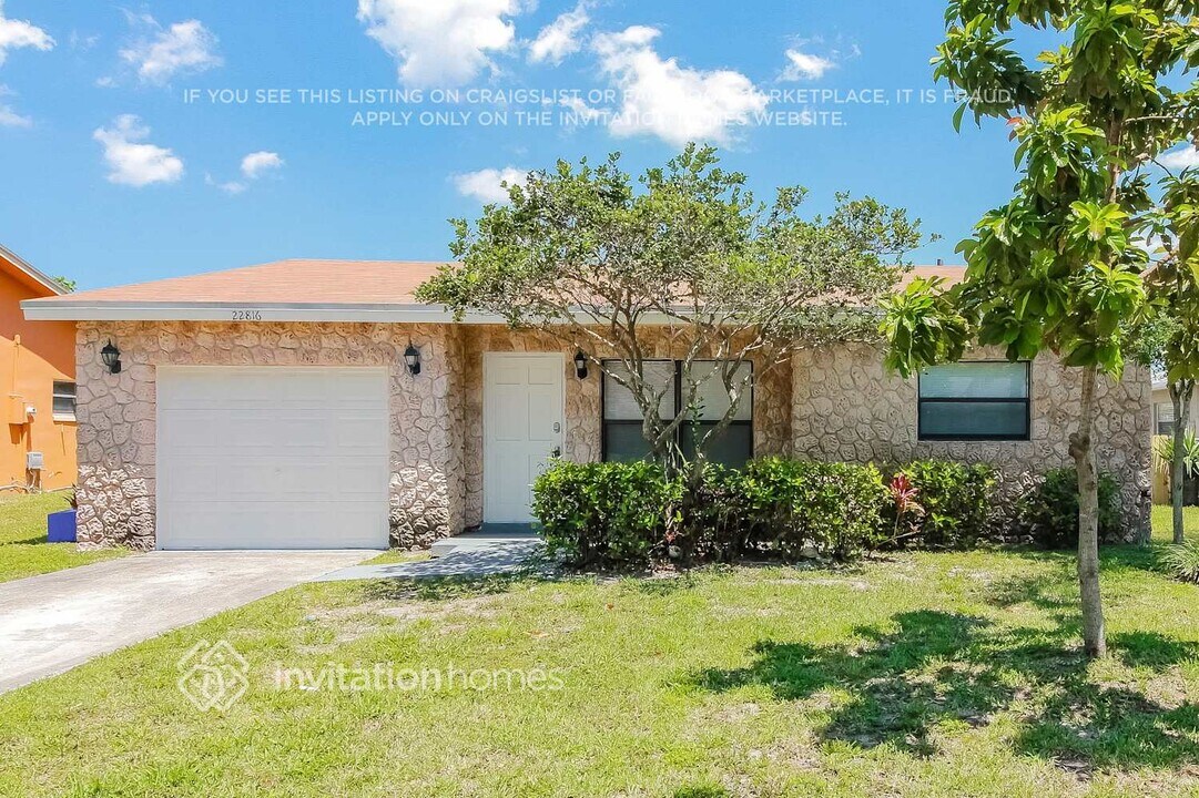 22816 SW 65th Way in Boca Raton, FL - Building Photo