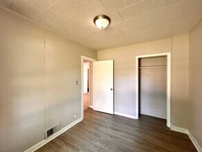 1783 Sanford St in Muskegon, MI - Building Photo - Building Photo