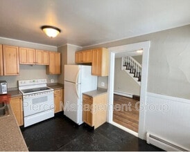 65 Canton St in Manchester, NH - Building Photo - Building Photo