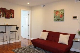 1118 S 12th St in Philadelphia, PA - Building Photo - Building Photo