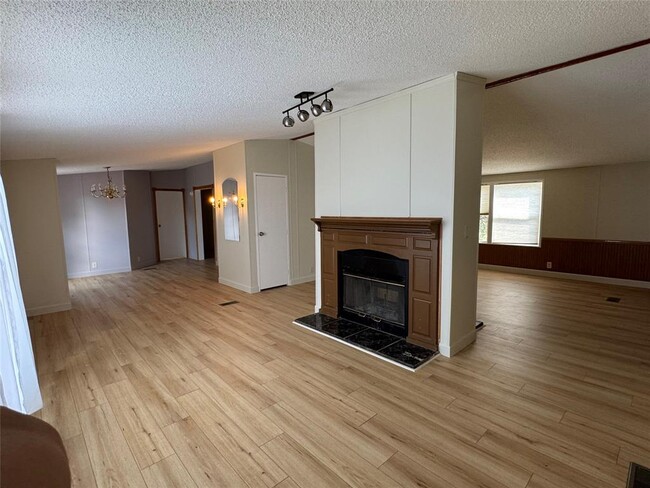 25009 Ranch Rd in Leander, TX - Building Photo - Building Photo