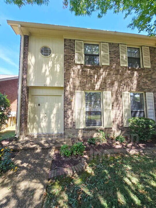 833 General George Patton Dr in Nashville, TN - Building Photo