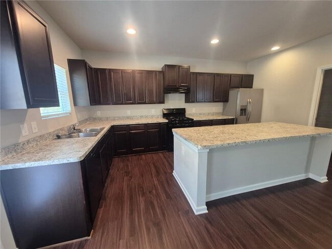 85 Pointe Pl in Dawsonville, GA - Building Photo - Building Photo