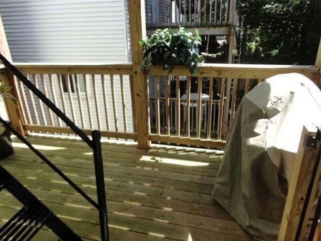 91 Devon St, Unit 1 in Boston, MA - Building Photo - Building Photo