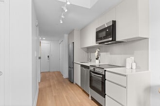 Ostral Appartements in Longueuil, QC - Building Photo - Building Photo