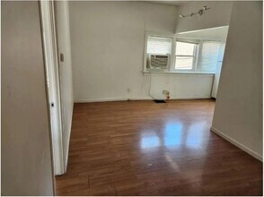 4414 W Pine Blvd, Unit Rear in St. Louis, MO - Building Photo - Building Photo