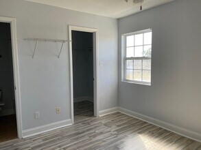 4854 Pontchartrain Dr in Slidell, LA - Building Photo - Building Photo