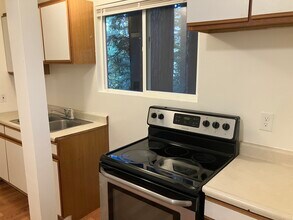 12235 Volver Ave, Unit 12235 Volver ave unit B in Felton, CA - Foto de edificio - Building Photo