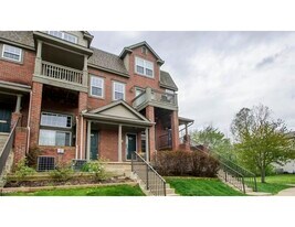 2906 Barclay Way in Ann Arbor, MI - Building Photo