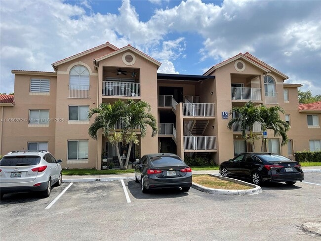 10650 SW 157th Ct in Miami, FL - Foto de edificio - Building Photo