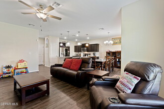 908 Betton Pl in El Paso, TX - Foto de edificio - Building Photo