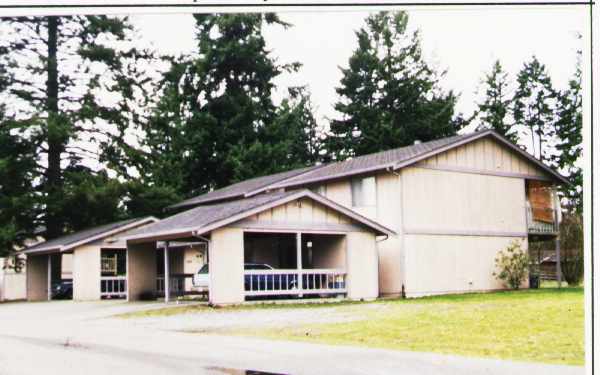 Windsong in Spanaway, WA - Building Photo