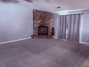 194 Mesquite Ct in Atwater, CA - Building Photo - Building Photo