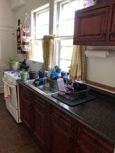 2016 Commonwealth Ave, Unit 1B in Boston, MA - Building Photo - Building Photo