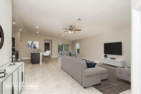 271 Prairie St SE, Unit 35-602 in Palm Bay, FL - Foto de edificio - Building Photo