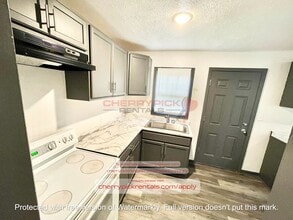 4242 Pinkney St in Omaha, NE - Building Photo - Building Photo