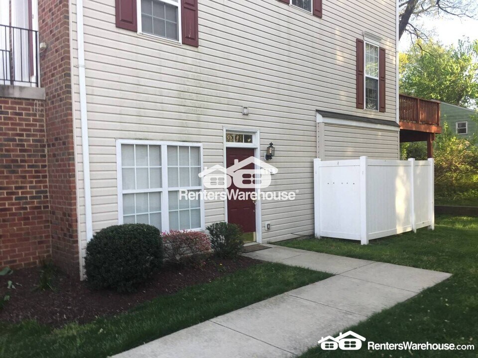 111 Heather Stone Way in Glen Burnie, MD - Building Photo