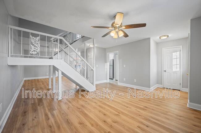 1301 Neelys Bend Rd in Nashville, TN - Building Photo - Building Photo