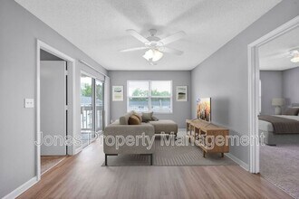 301 Country Club Dr NE in Concord, NC - Building Photo - Building Photo