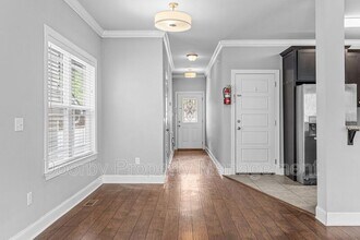 717 Ladd Ave in Chattanooga, TN - Foto de edificio - Building Photo