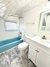 109 Grand St, Unit B in Highland, NY - Foto de edificio - Building Photo