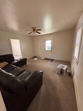 1524 E Whitmer St in Decatur, IL - Building Photo - Building Photo