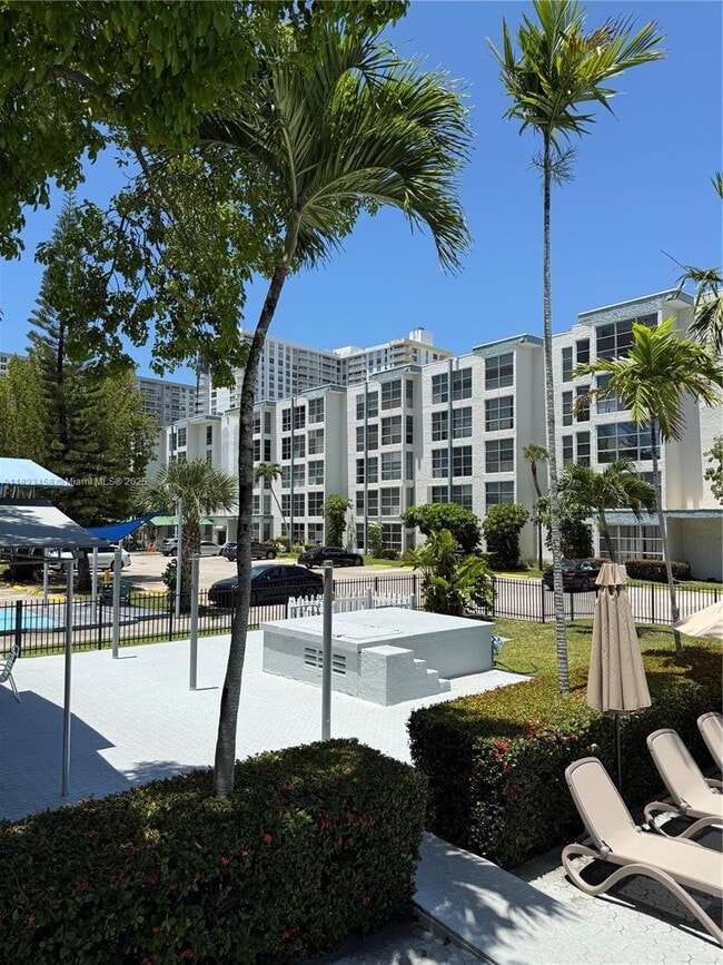 property at 17570 Atlantic Blvd