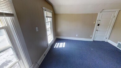 706 Emmet St-Unit -#4 in Ypsilanti, MI - Building Photo - Building Photo