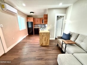 2929 Grant Ave in El Paso, TX - Building Photo - Building Photo