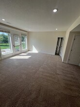 11623 W 158th Terrace in Overland Park, KS - Building Photo - Building Photo