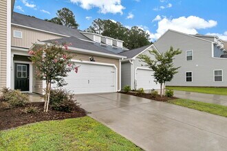 146 Bellasera Wy in Richmond Hill, GA - Building Photo - Building Photo