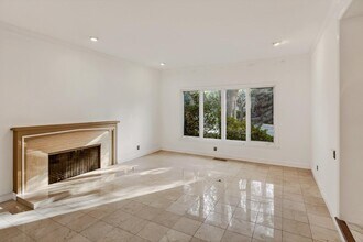 860 Monte Rosa Dr in Menlo Park, CA - Building Photo - Building Photo