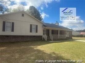 1235 Wilderness Dr in Spring Lake, NC - Building Photo