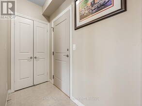 135-135 Wynford Dr in Toronto, ON - Building Photo - Building Photo