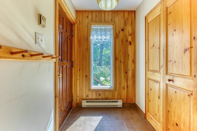 108 Chem. de la Pinède in St-Colomban, QC - Building Photo - Building Photo