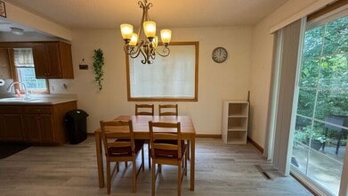 2755 Ranchview Ln N in Plymouth, MN - Building Photo - Building Photo