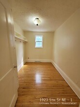 1923 5th St NE in Minneapolis, MN - Building Photo - Building Photo