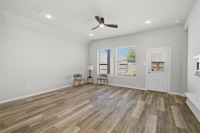 2815 Torrey Pines Dr in Brookshire, TX - Building Photo - Building Photo