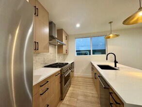 1275-1279 Meade St in Denver, CO - Building Photo - Building Photo