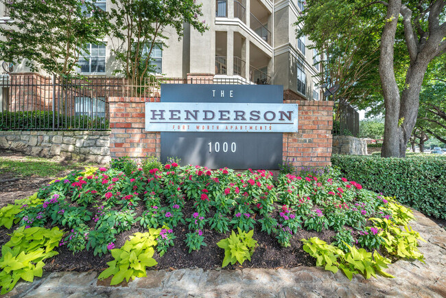 The Henderson in Fort Worth, TX - Building Photo - Building Photo