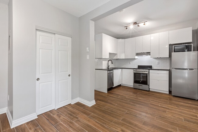 139 Stewart St in Ottawa, ON - Building Photo - Building Photo