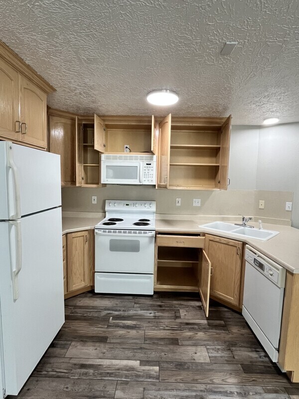 4465 W 9980 N St in Cedar Hills, UT - Building Photo - Building Photo