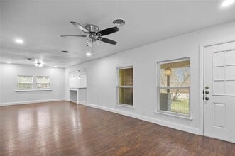 3334 Modlin St in Dallas, TX - Building Photo - Building Photo