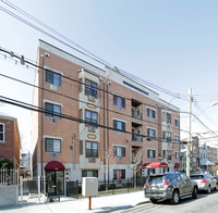 Eileen Kolesar Gardens in Bronx, NY - Foto de edificio - Building Photo