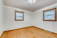 18923 Greenbay Ave - 6