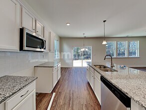 1330 Ashlyn Ct in Lawrenceville, GA - Building Photo - Building Photo