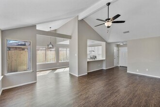12710 Copper Mill Dr in Houston, TX - Building Photo - Building Photo
